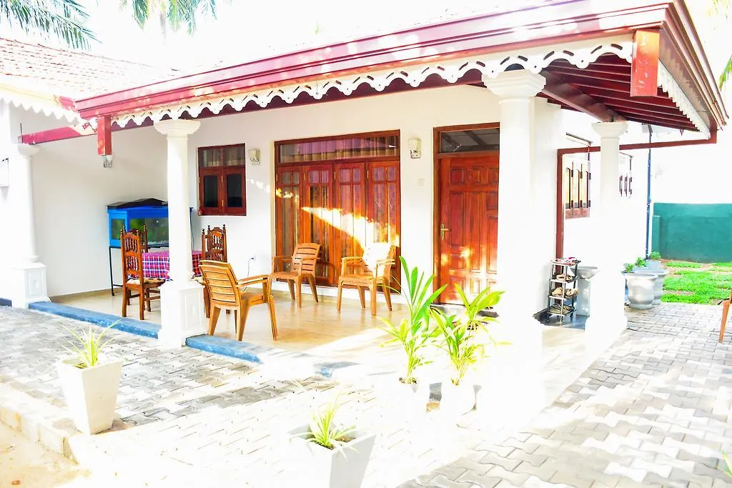 Marcelin Family Villa Negombo